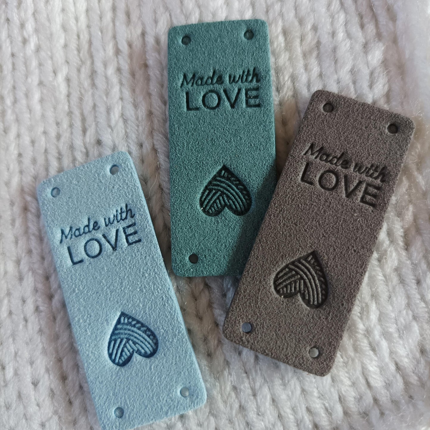 Drei Label zum Aufnähen im Set | Motiv Made with LOVE Blautöne