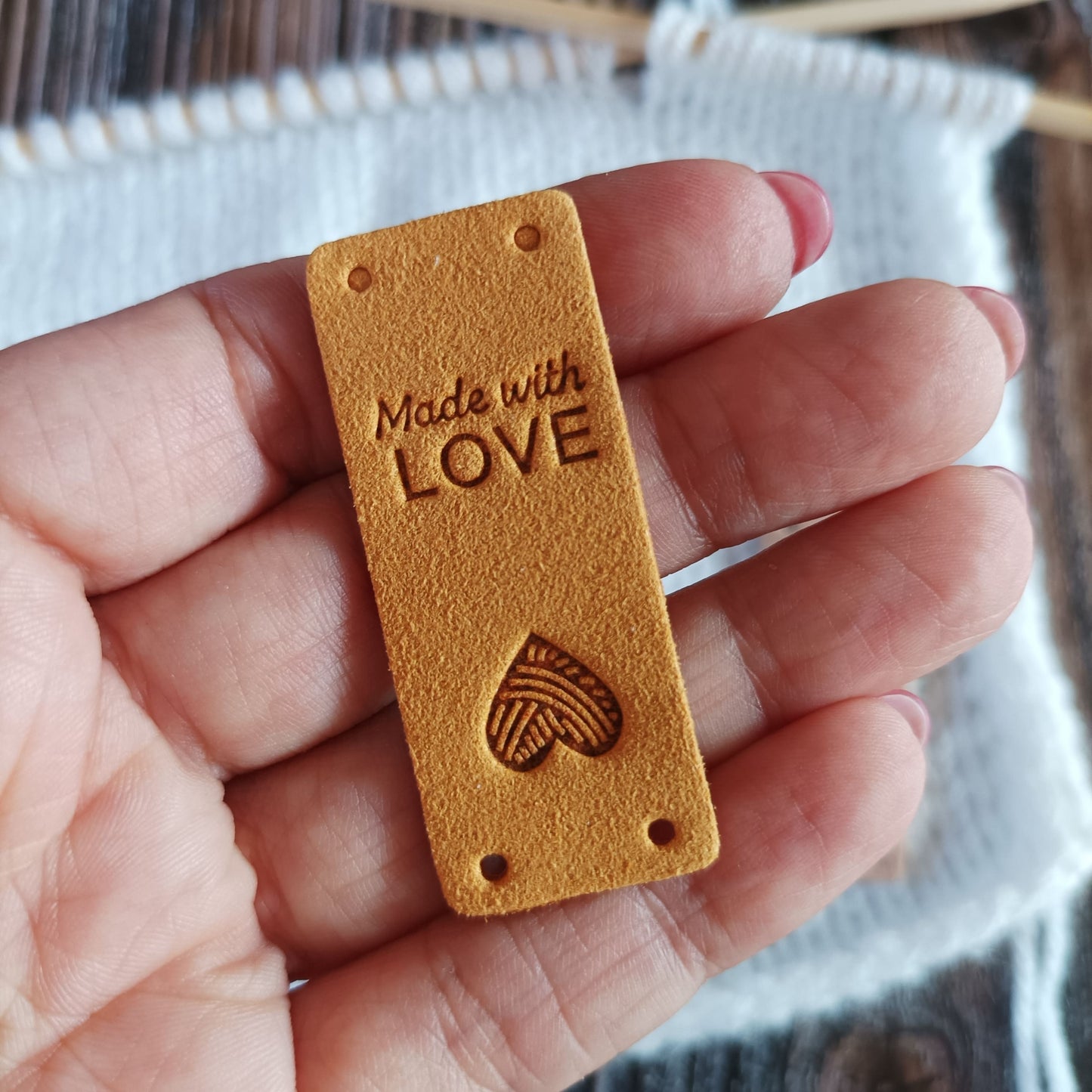 Vier Label zum Aufnähen im Set | Motiv Made with LOVE Brauntöne