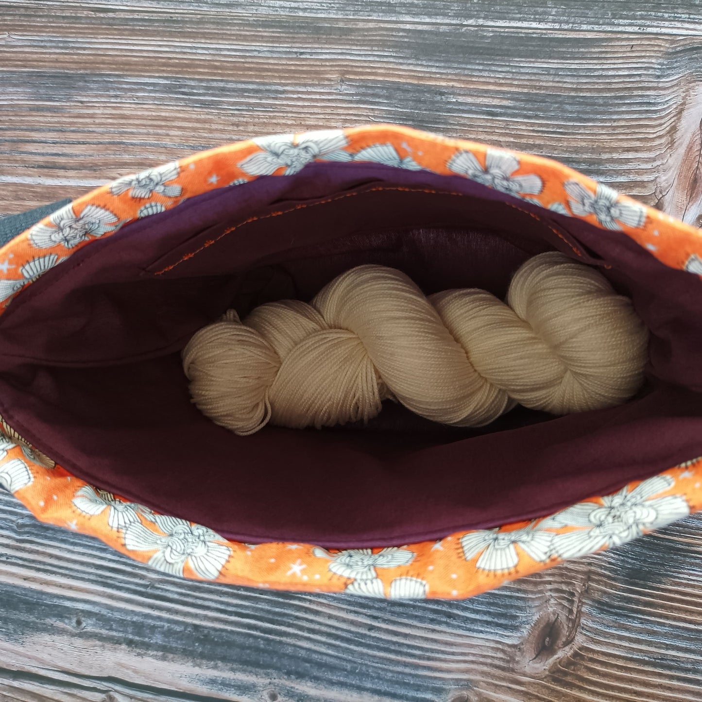 Projekttasche mit Kordelzug Größe S | Motiv Queen of Ween Halloween
