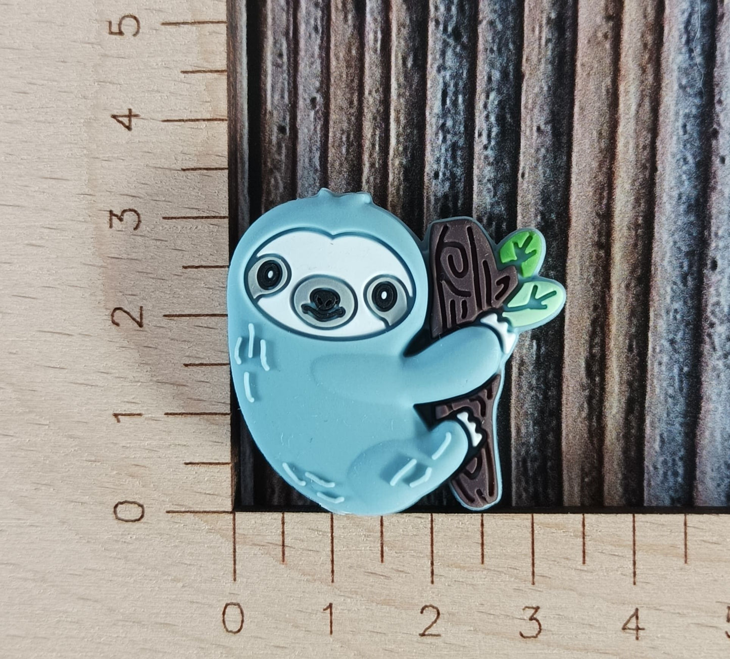Zwei Maschenstopper aus Silikon | Motiv Faultiere blau
