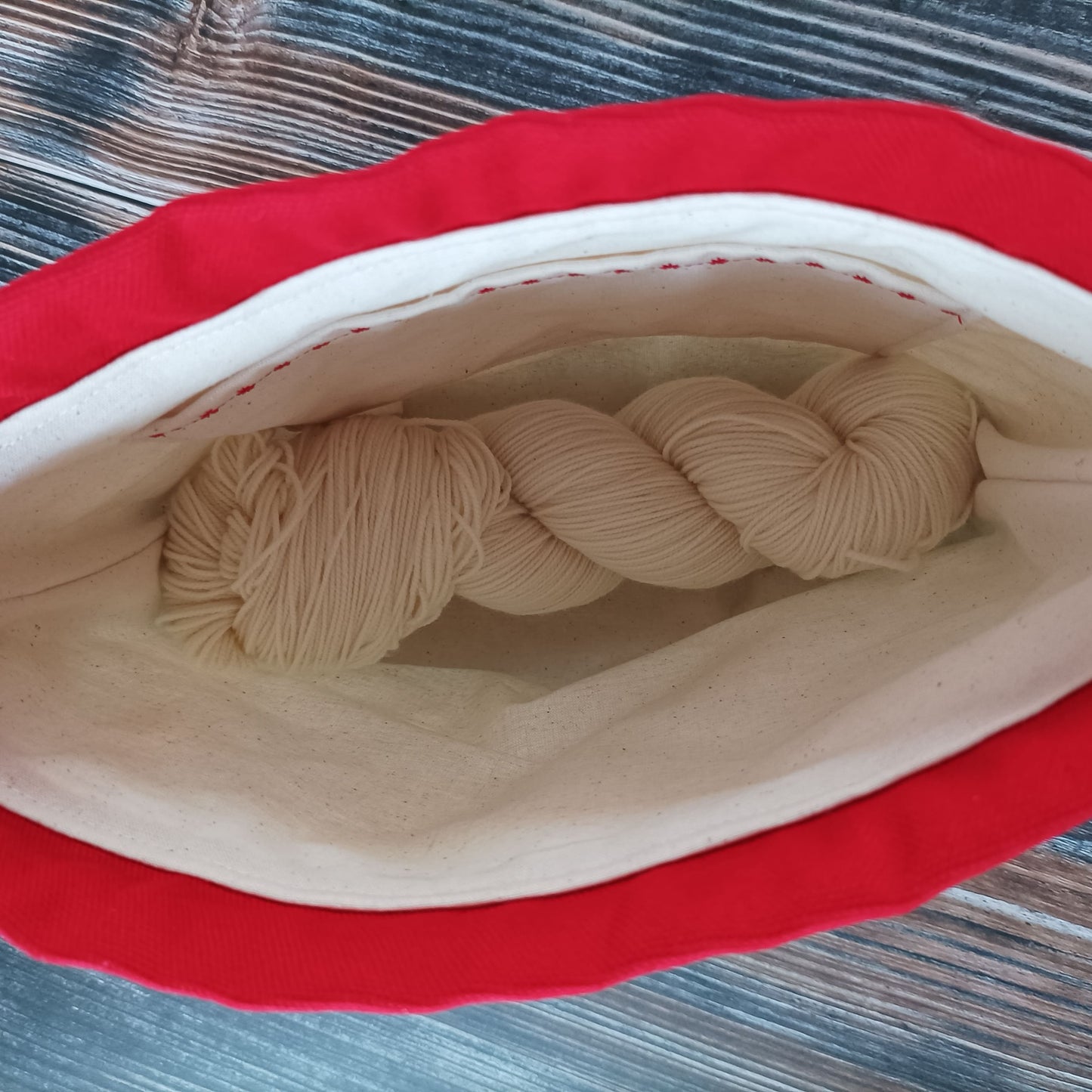 Projekttasche mit Kordelzug Größe S | Motiv Weihnachtsengel rot
