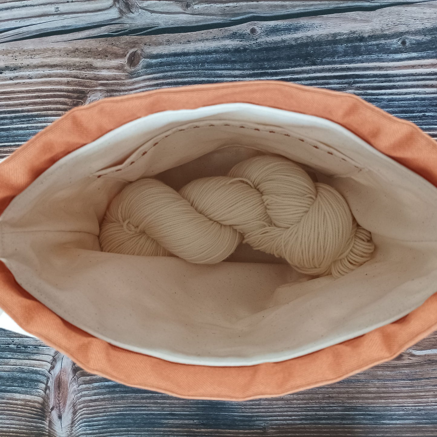 Projekttasche mit Kordelzug Größe S | Motiv Herbstblüten rost