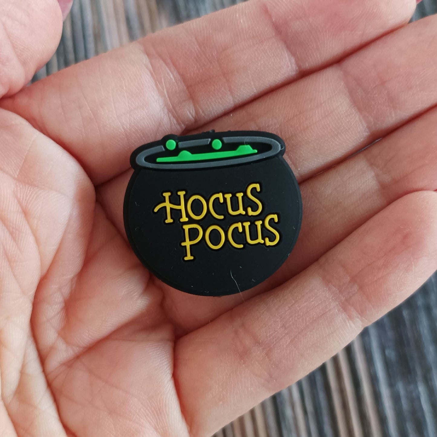 Zwei Maschenstopper aus Silikon | Motiv Hocus Pocus Halloween