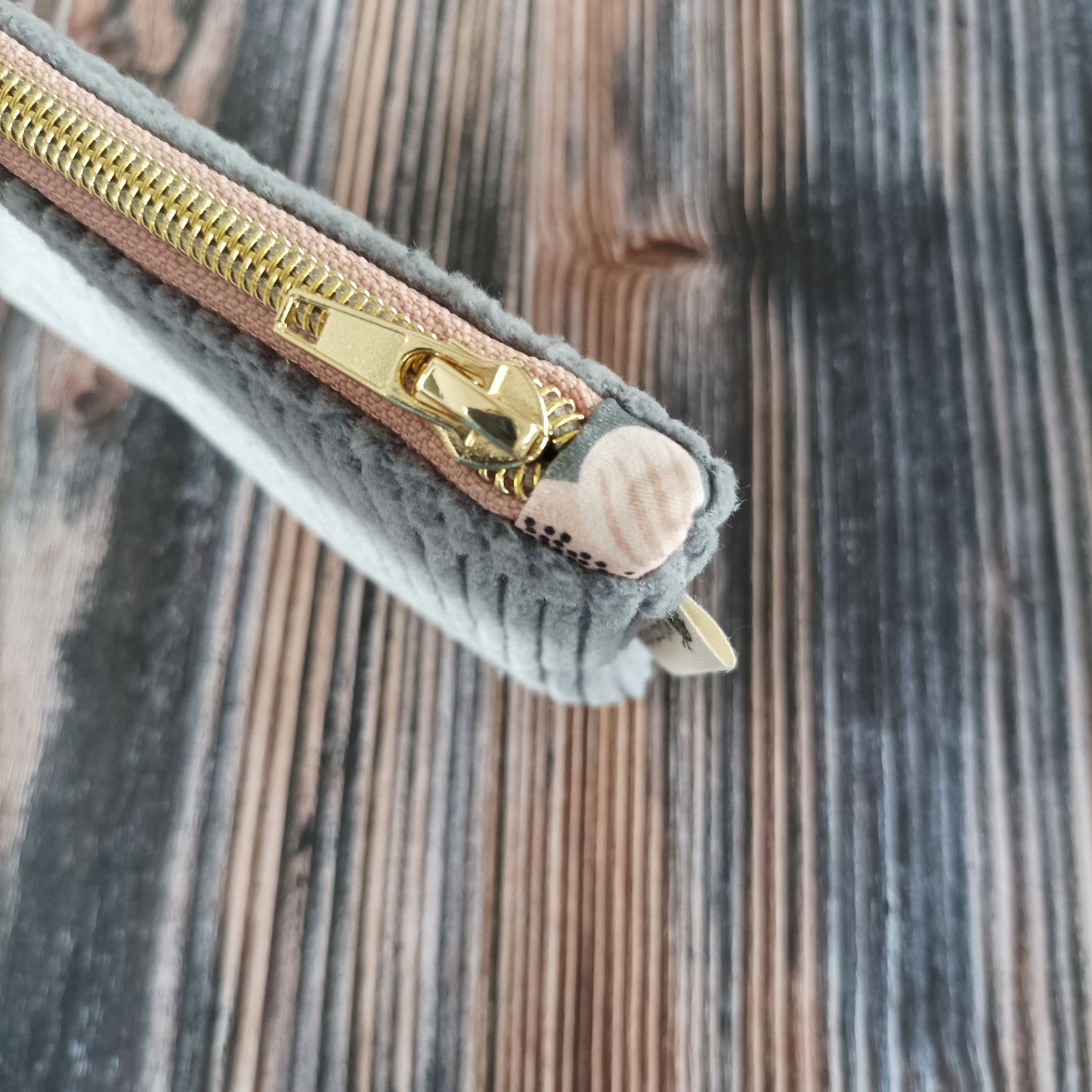 Zubehörtäschchen mit Reißverschluss | Stiftemäppchen | Motiv Cord | Wildrosen