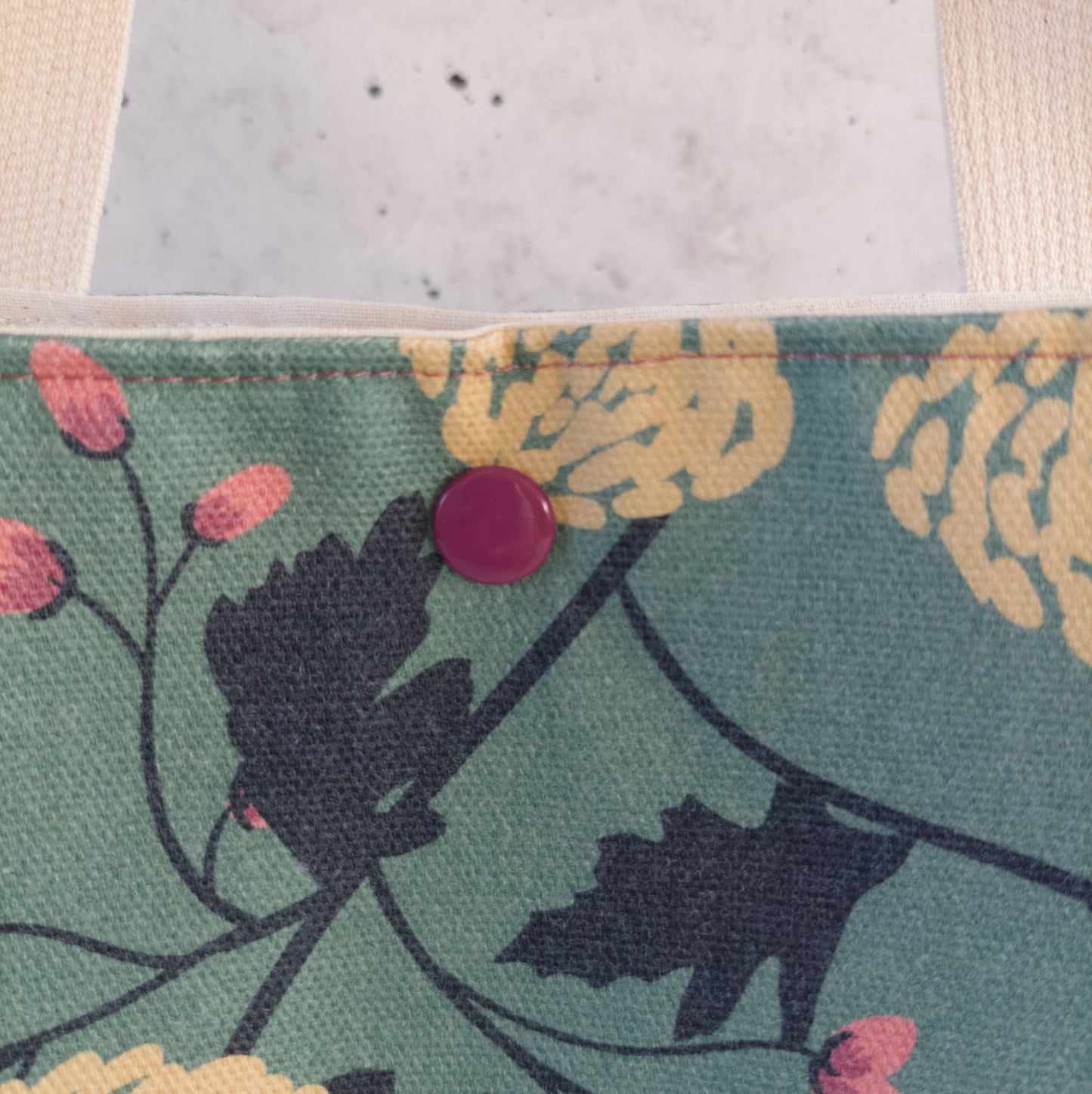 Projekttasche mit Druckknopf Größe S | Motiv Pfingstrosen