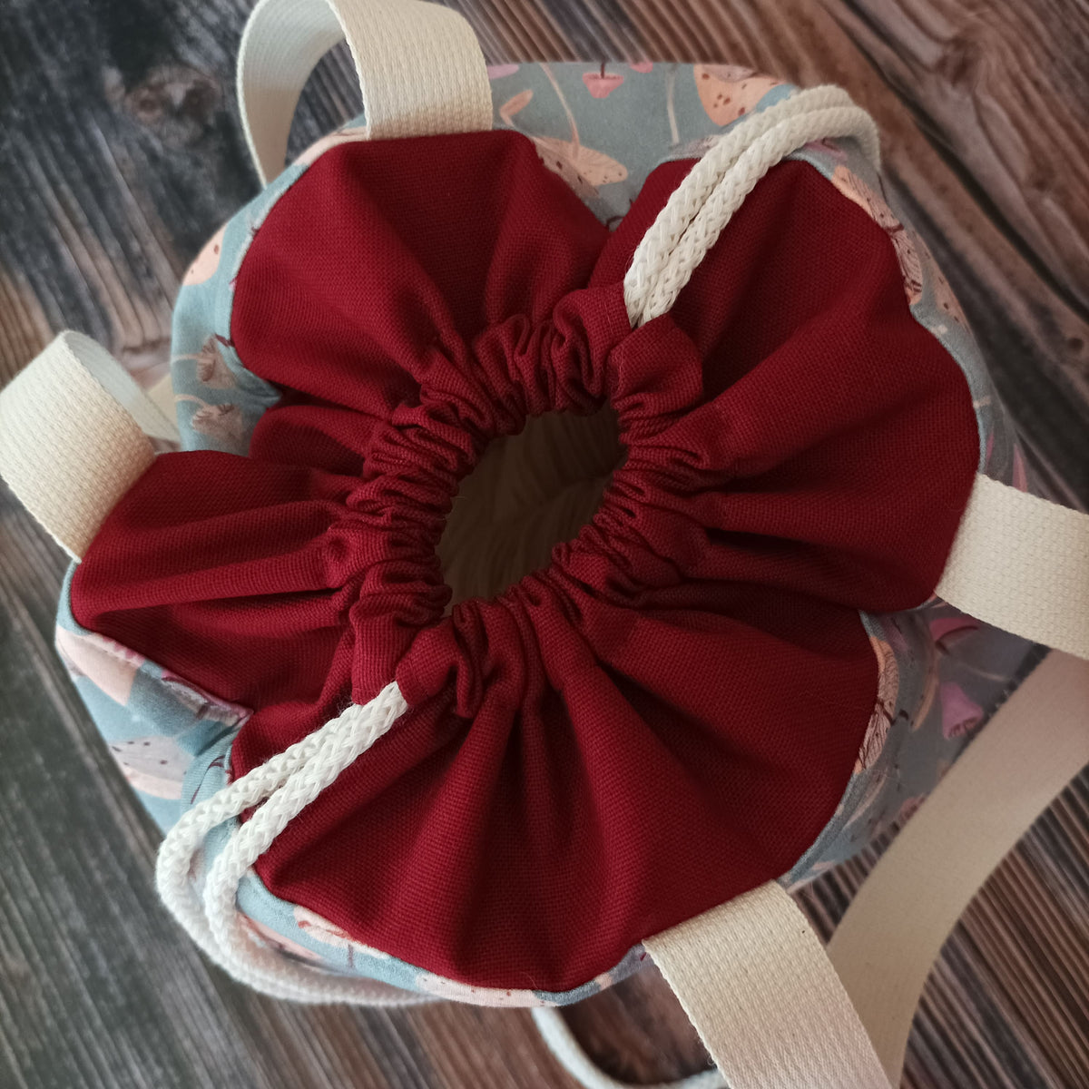 Projekttasche mit Kordelzug Größe M | Motiv Pilze
