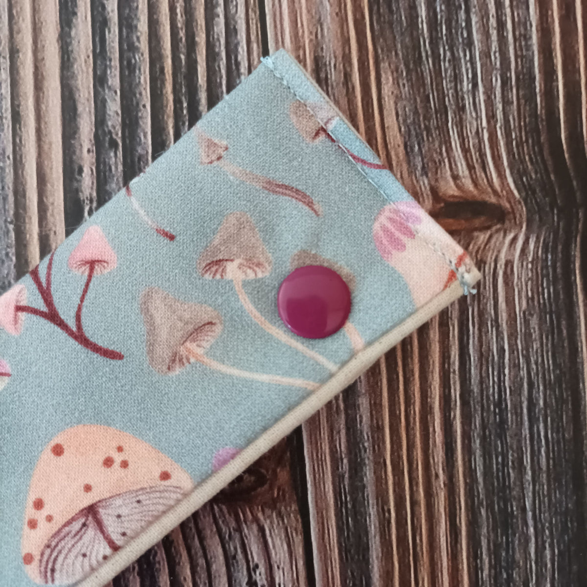 Nadelgarage zur Aufbewahrung von Nadelspielen in 15 cm Länge | Motiv Pilze