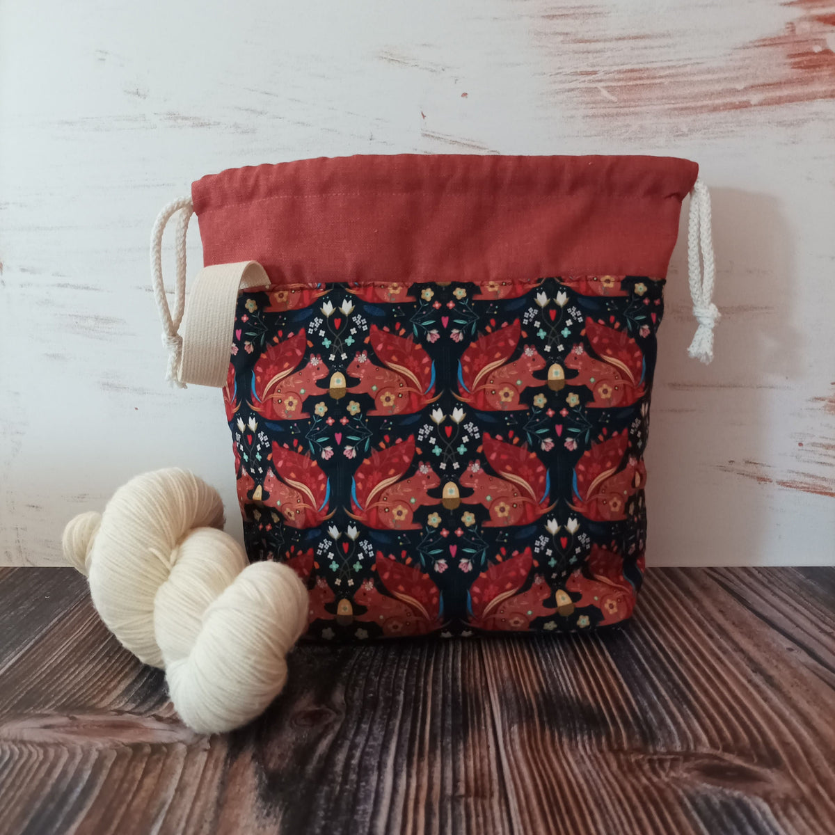 Projekttasche mit Kordelzug Größe S | Motiv Eichhörnchen