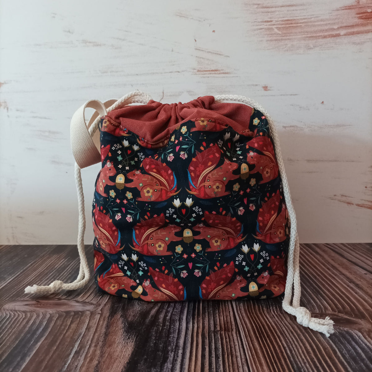 Projekttasche mit Kordelzug Größe S | Motiv Eichhörnchen