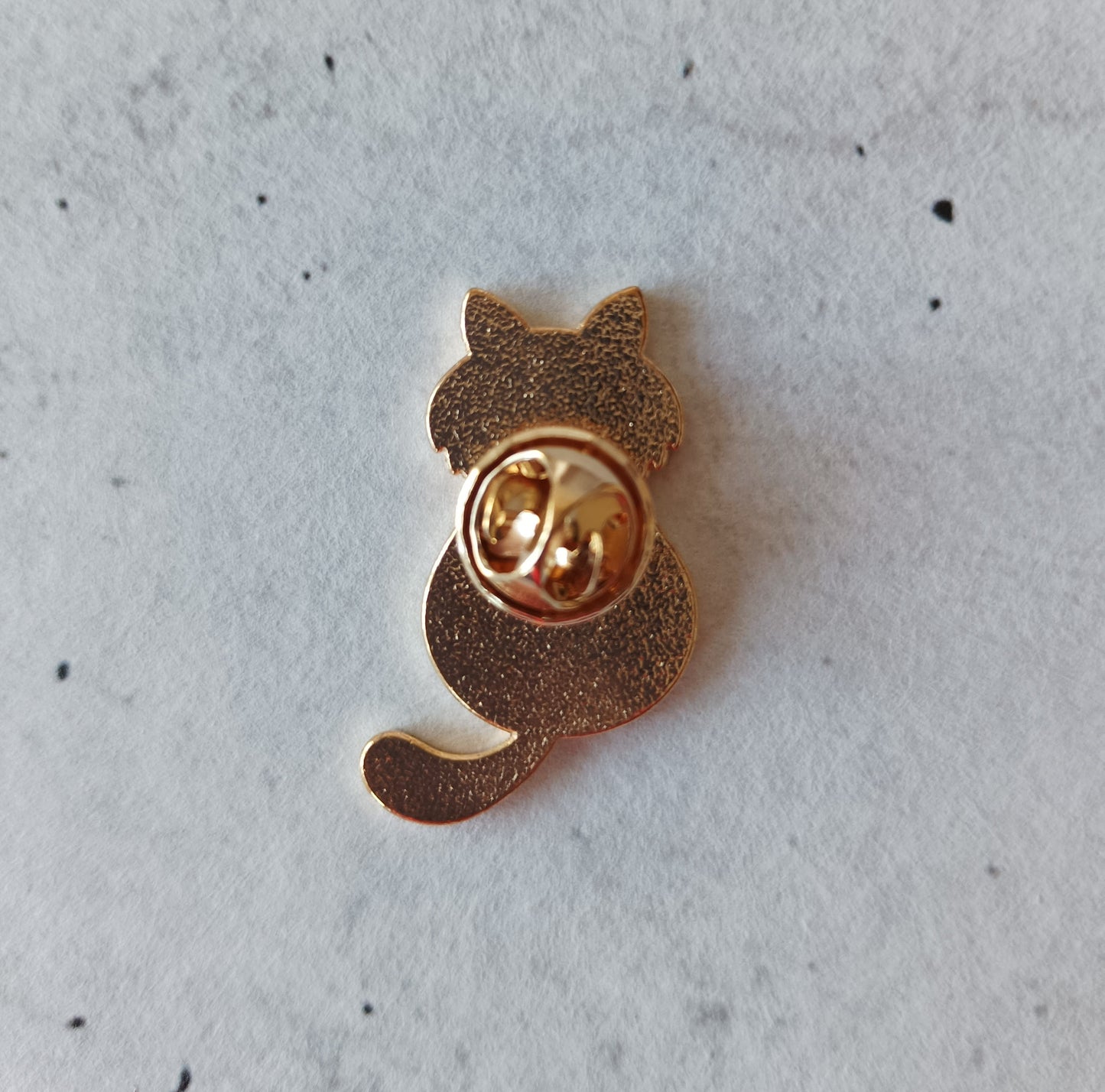 Emaille Pin | Motiv Life is better with cats